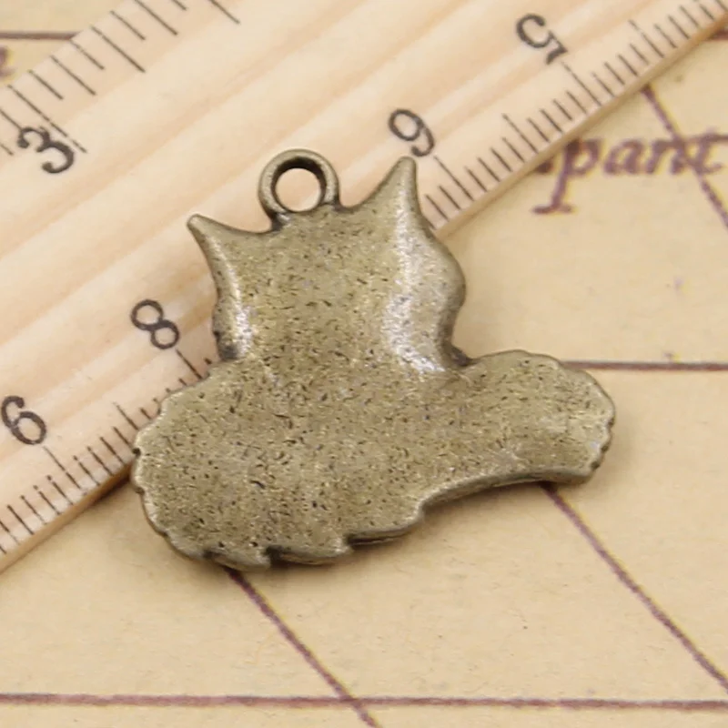 5pcs Charms Wolf Tail Fox 24x28mm Tibetan Bronze Silver Color Pendants Antique Jewelry Making DIY Handmade Craft