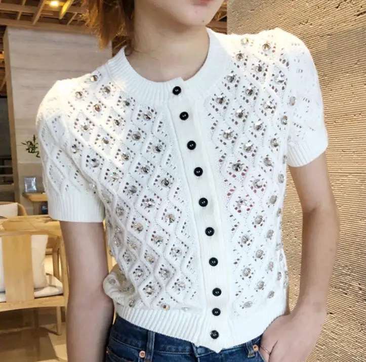 Heavy industry fashion diamond short-sleeved hollow single-breasted knit shirt women temperament slim short top spring/summer 20