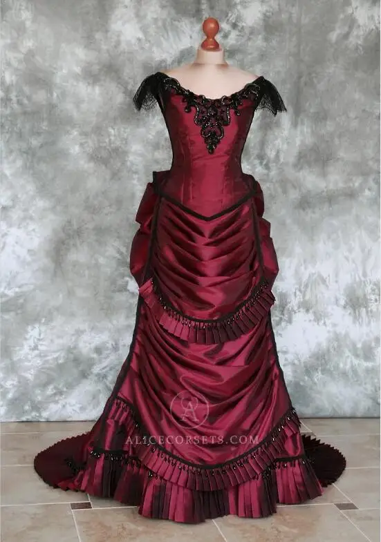 Customized Burgundy Goth Victorian Bustle wedding Gown Vintage Beaded Lace-up Back Corset Top Gothic Outdoor Bride Wedding Gown