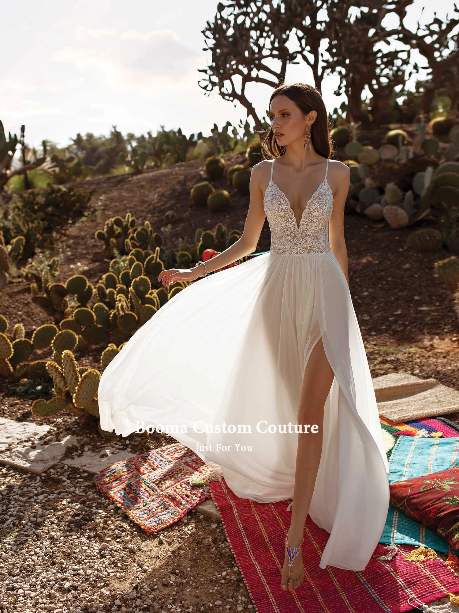 Booma Sexy Backless Boho Wedding Dresses V-Neck Spaghetti Straps Chiffon Beach Bride Dresses High Slit Lace Top Wedding Gowns