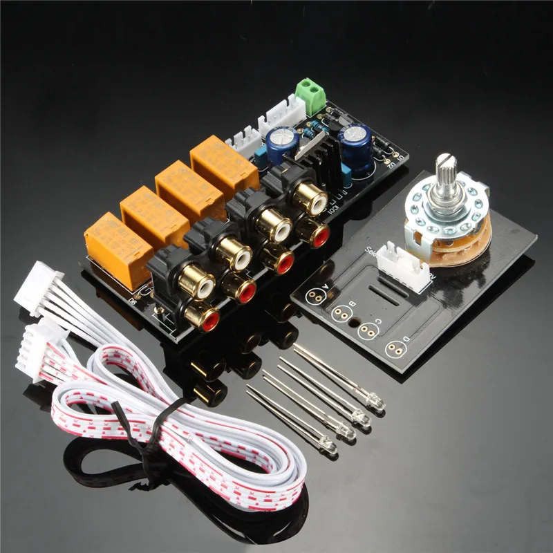 NEW  Hifi Lossless audio 4 pairs RCA input Source Selector Signal Selector Switching Switcher Splitter For Preamp Amplifier