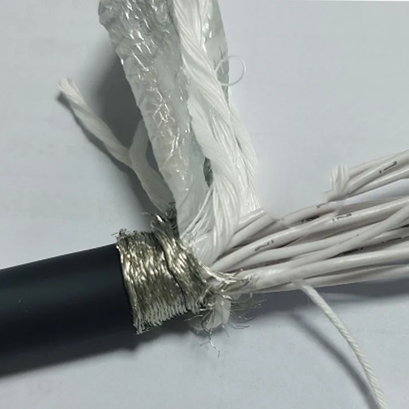 

High Flexible Shielded Cable Towline Wire 26 core 0.3 mm² Drag Chain Cable