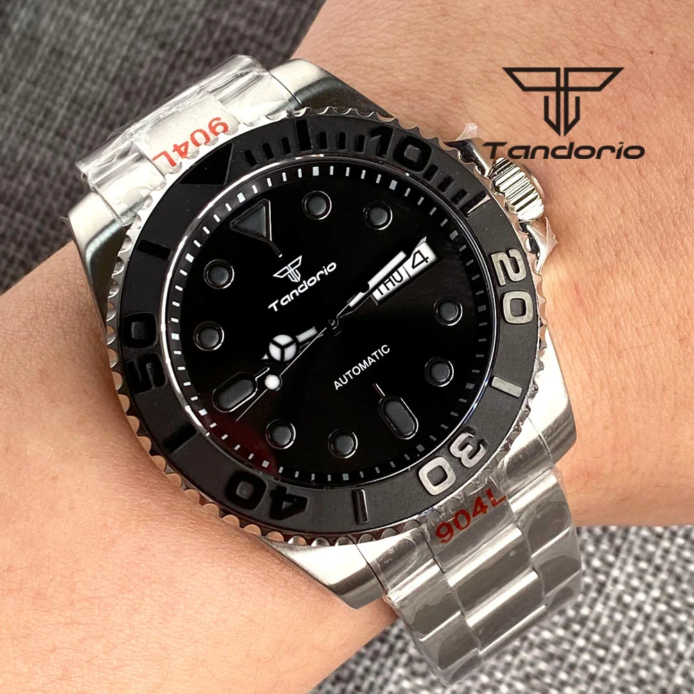 

Tandorio Date Weekday 24 Jewels NH36A Automatic Men's Watch Lume Black Dial Sapphire Glass Turning Bezel Screw Crown Bracelet