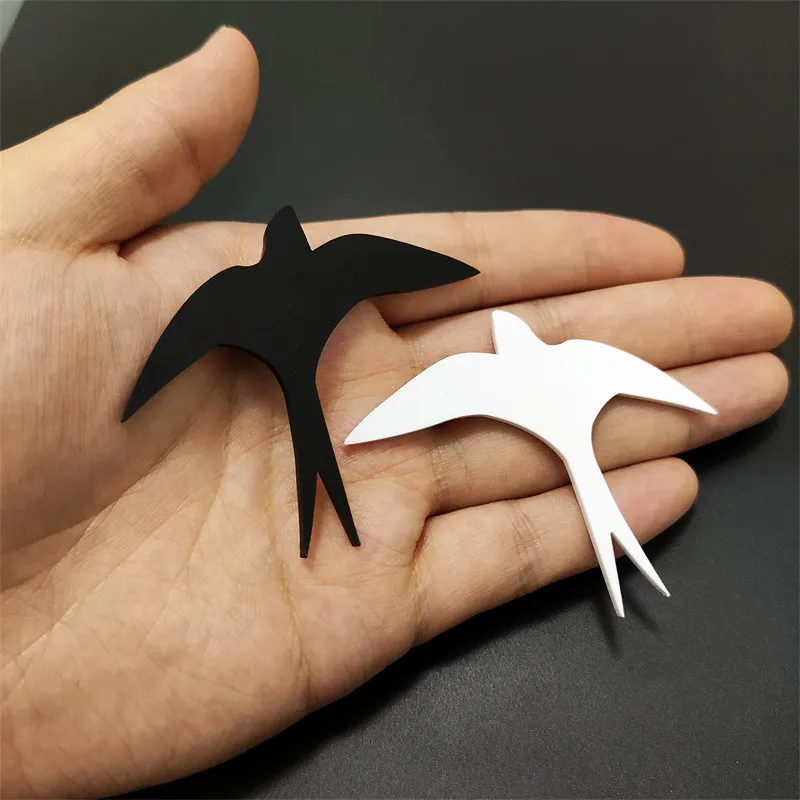 KUGUYS Fashion Acrylic Jewelry Vintage Black White Swallow Brooches for Women Collar Brooch Bag Pins Trendy Accessories