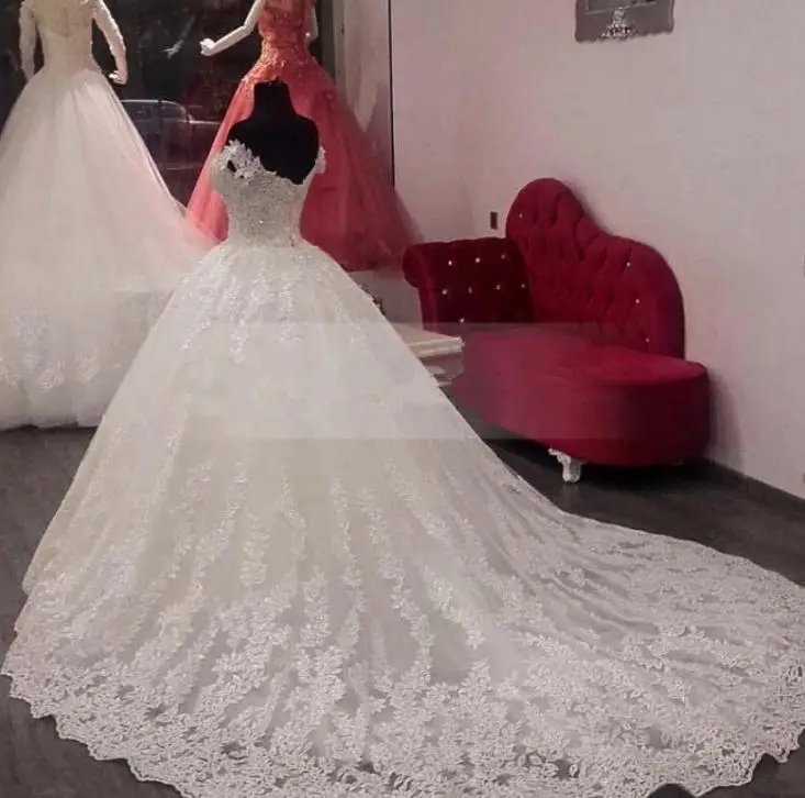 BANVASAC Sweetheart koronkowa suknia balowa z aplikacjami suknie ślubne Off The Shoulder Tulle Court Train suknie ślubne