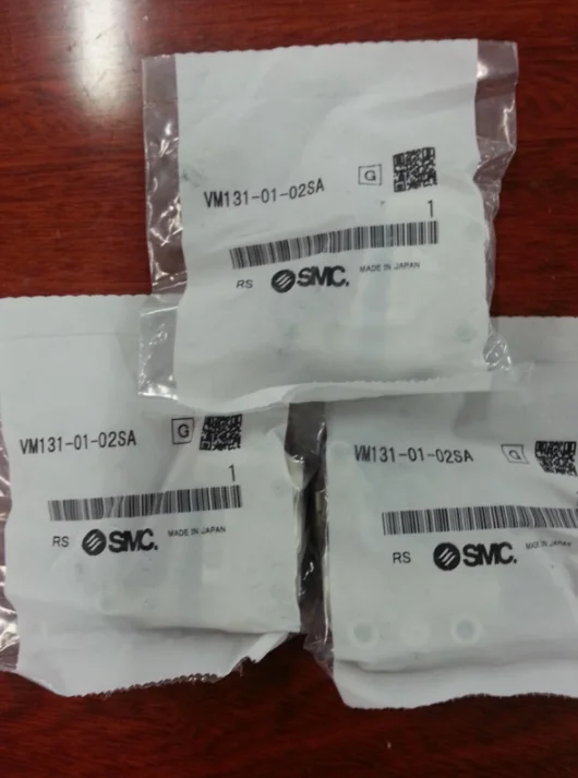 

1PC New SMC VM131-01-02SA VM1310102SA Valve