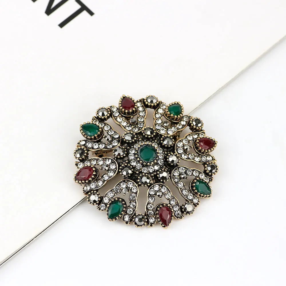 Vintage Turkish Rhinestone Flower Brooch For Women Antique Gold Color Multicolor Resin Round Brooches Broches Party Scarf Pins