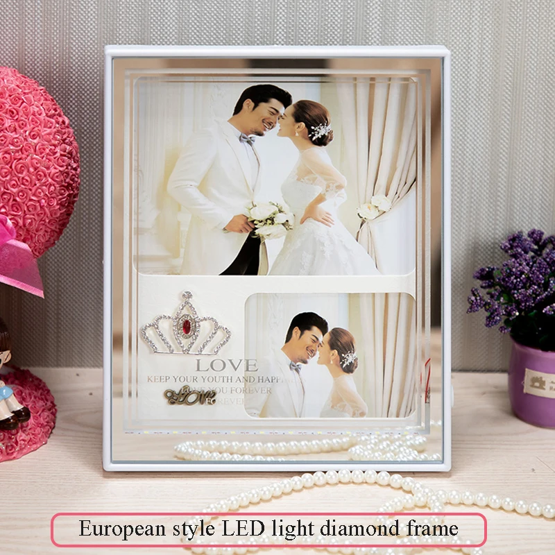 Japanese-style photo frame table with white frame with light LED +USB, used for study decoration and photo display 7 inches