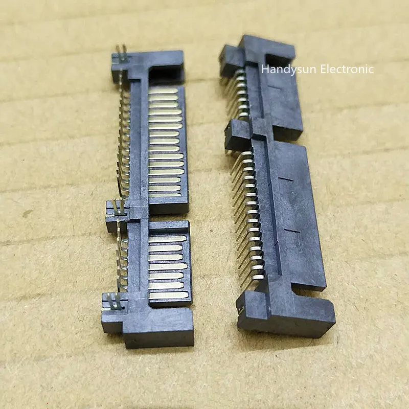 Conector de interfaz de disco duro SATA, Base macho de 7 + 15 Pines, 90 grados, enchufe de interfaz