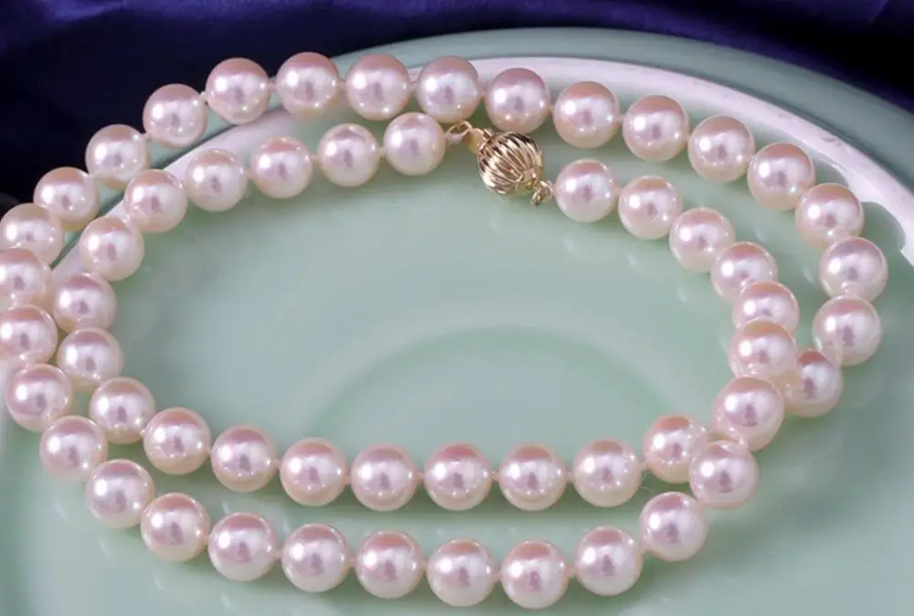 

elegan8.5-9mm AKOYA white round pearl necklace 18inch14k