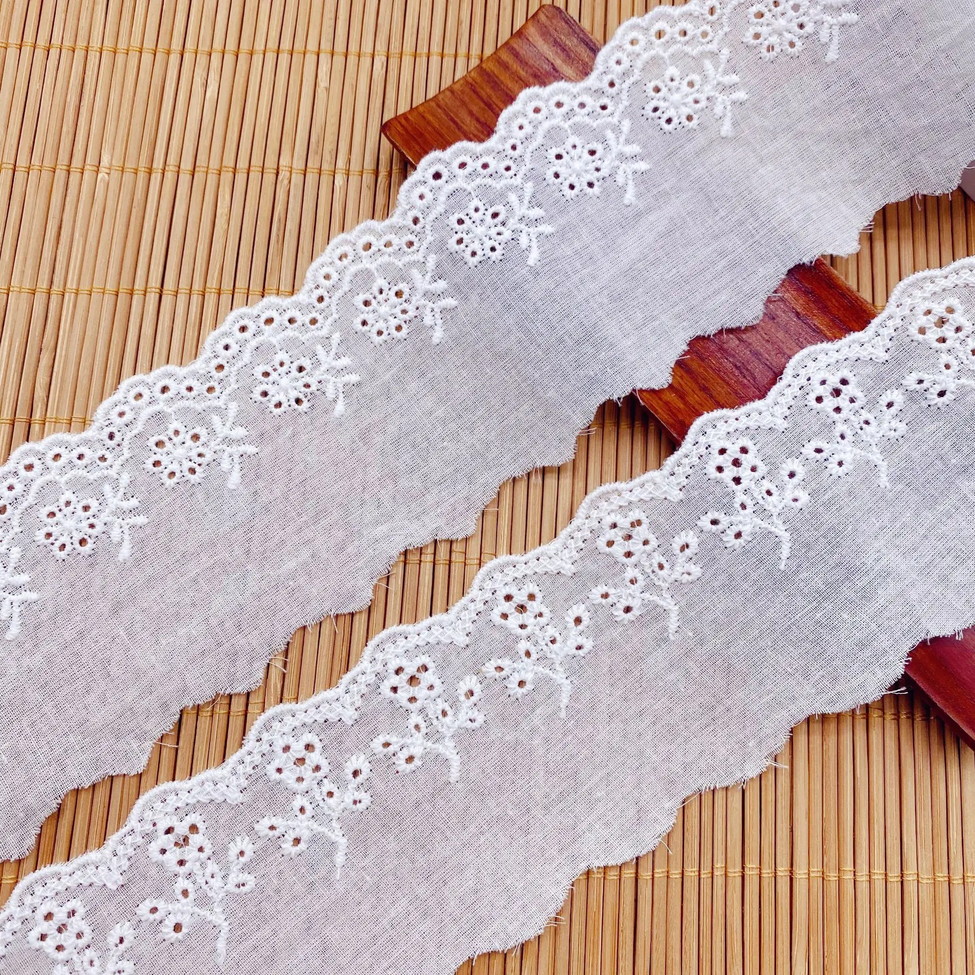 Hollow Embroidery White Cotton Lace Pleated Ruffle Trim  Guipure 3d DIY Lace Fabric Ribbon Skirts Fringe Scarfs Sewing Decor