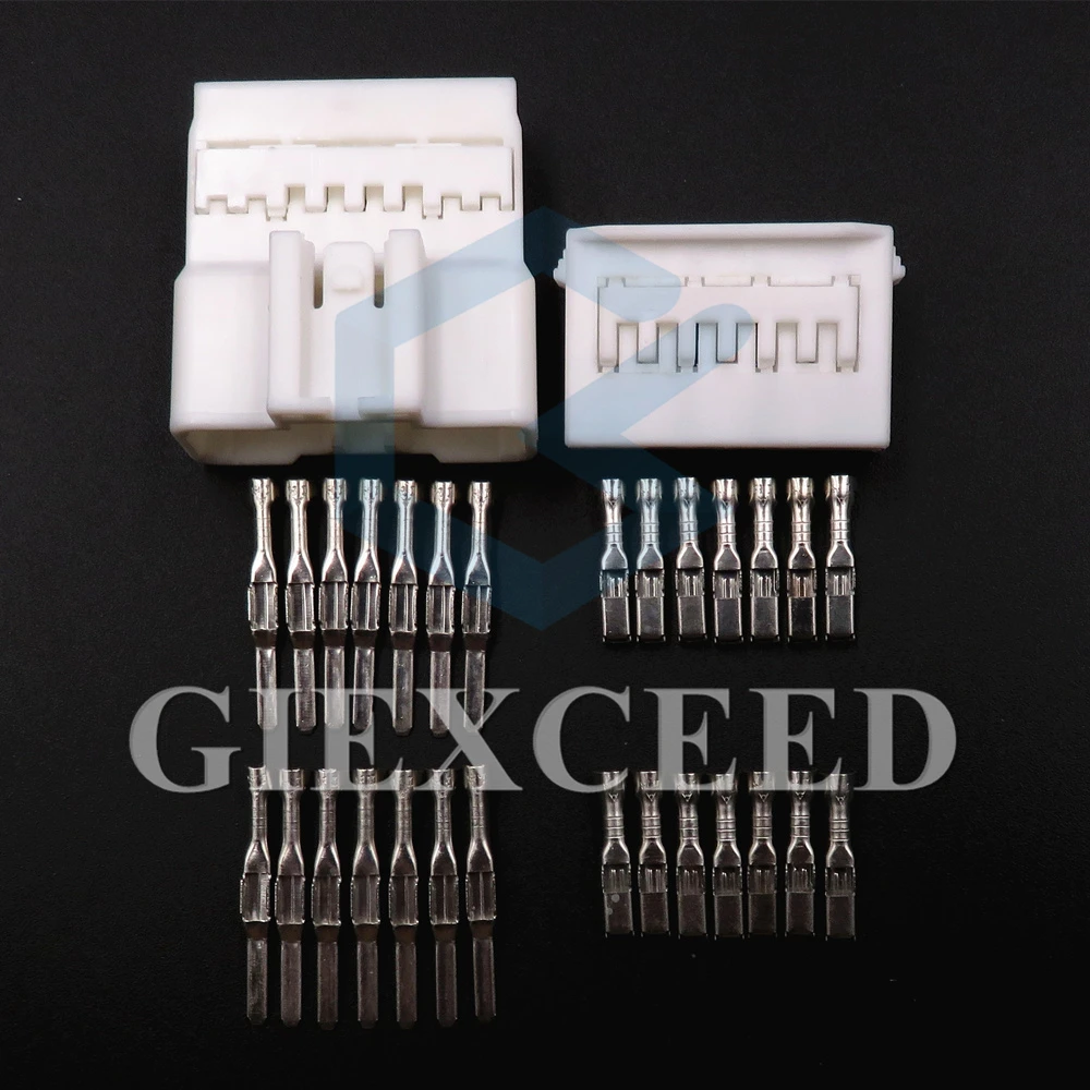 14 Pin MG651110 MG641113 Electrical Female Male Automotive Connector AC Assembly Auto Socket