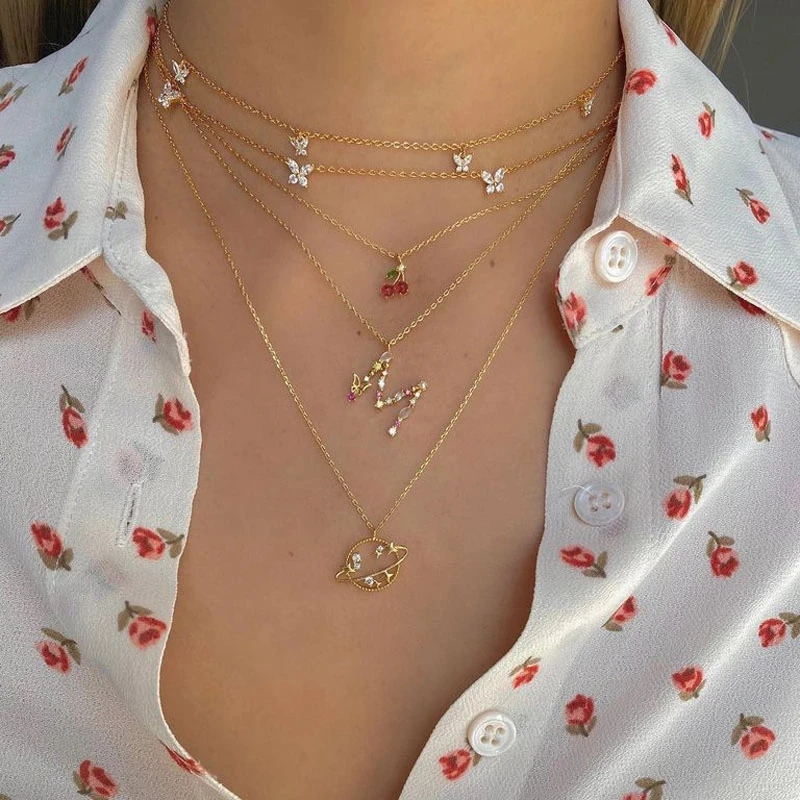 Neue süße Mini Schmetterling Multi Farbe CZ A ~ Z Anfangsbuchstaben Anhänger Charm Halskette für Frauen Name Schmuck Geschenk