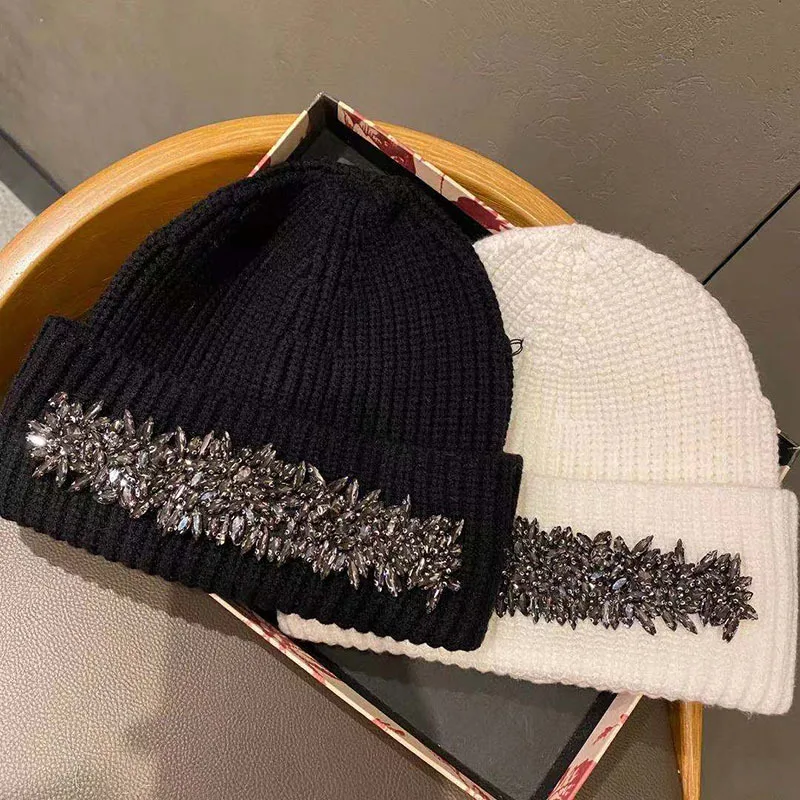 Winter Women Rhinestone Beanies Hats Ladies Elastic Knitted Beanie Skullies Hats For Female Warm Autumn Bonnet Skiing Caps