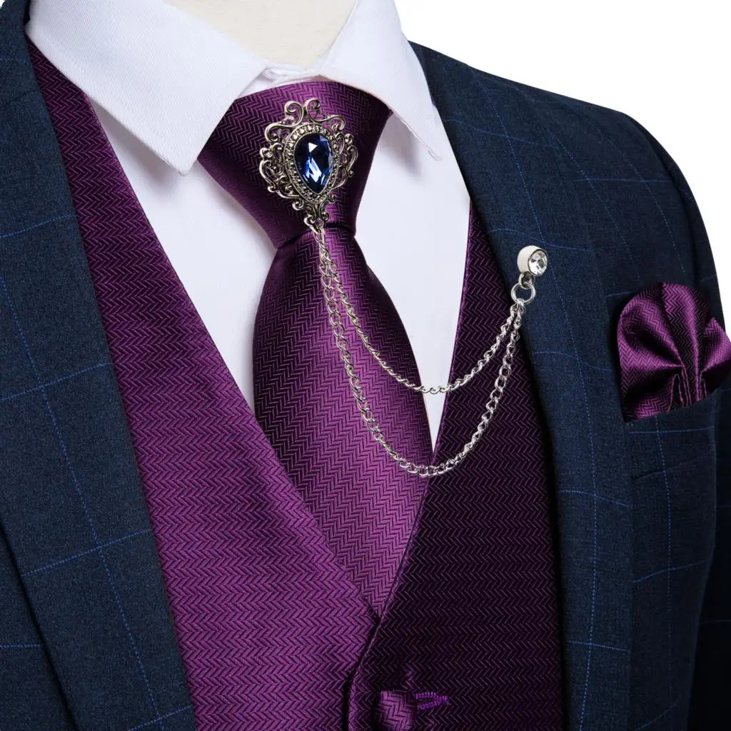 

Purple Vest Man Christmas Suit Vest Tie Brooch Corsage Set Mens Silk Formal Waistcoat for Wedding Festival Sleeveless Jacket