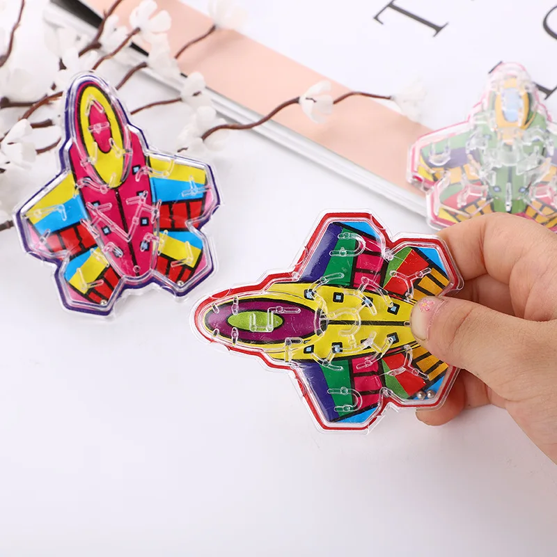 10Pcs Cartoon Airplane Butterfly Fish Children\'s Maze Mini Toys Party Gifts Kindergarten Puzzle Fun Award Gift Personality Props