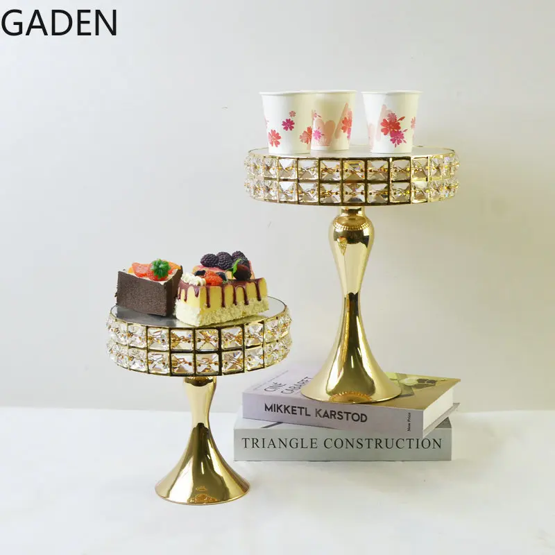 High-end Metal Mirror Cake Stand Wedding Dessert Table Crystal Cake Table Decoration Glass Fruit Plate Pastry Display Plate