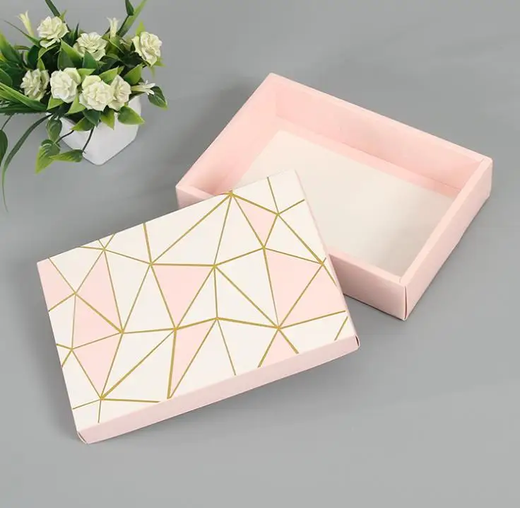 25*17*5cm Gold Diamond Pattern Paper Box Candy Cookie Jar Candle Wedding Party Christmas DIY Gift Package 100pcs/lot SN1912