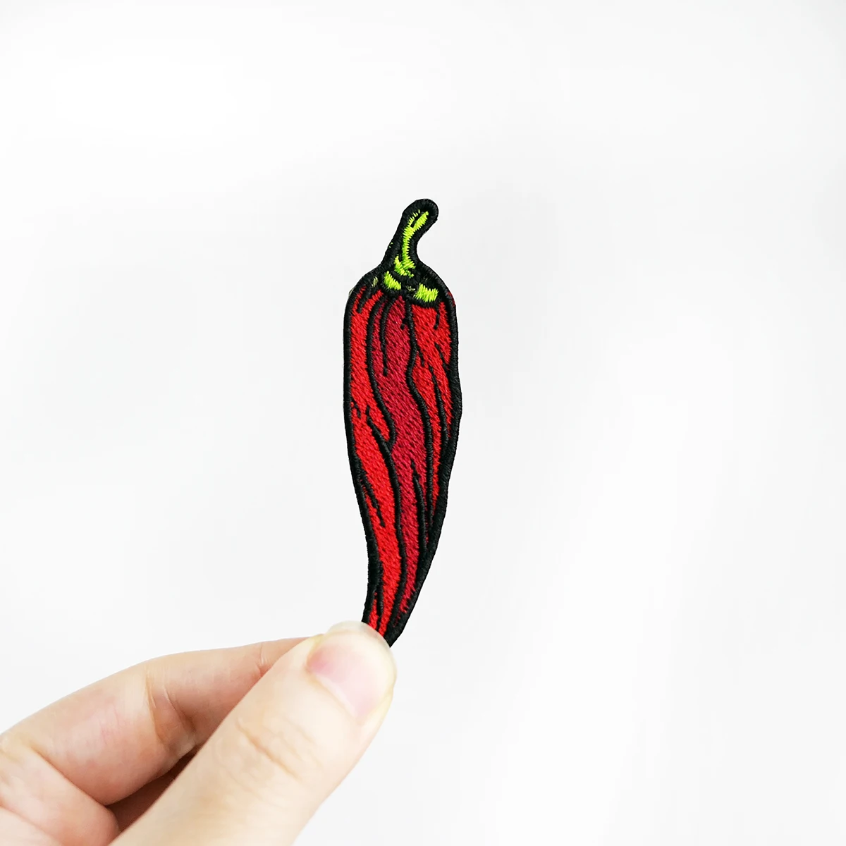 Red Pepper Patches Embroidery Iron on for Clothing Cheap Applique High Quality Cartoon Cute Pepper Plant Badges DIY