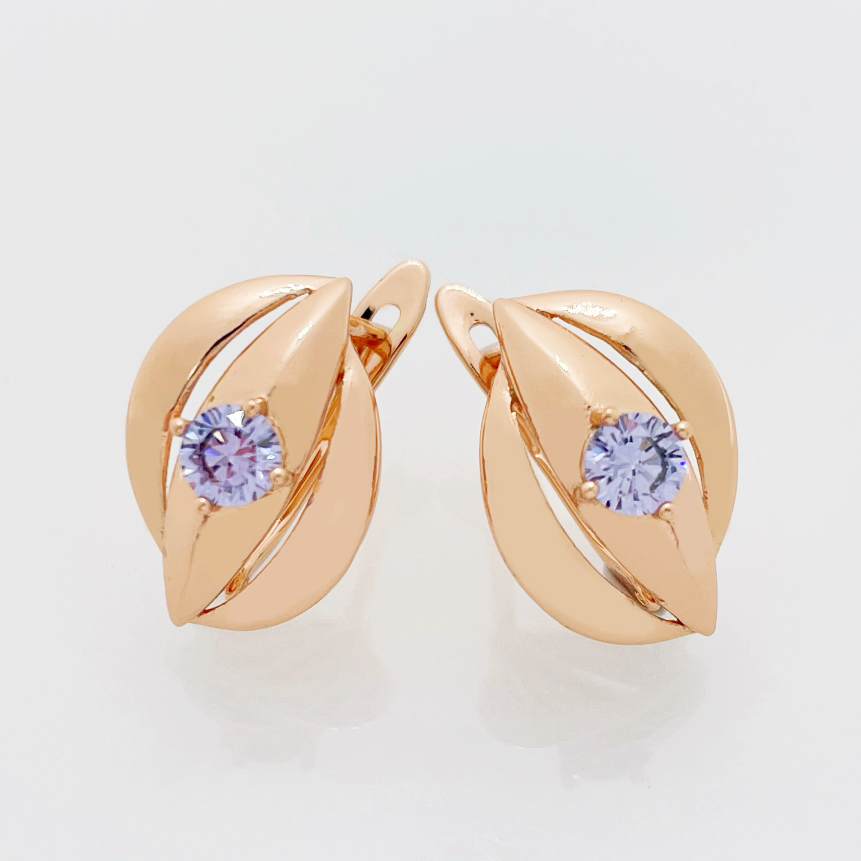 2021 جديد ليف شكل الطبيعية الزركون النساء أقراط 585 ارتفع الذهب اللون مكتب نمط مجوهرات الأزياء الأعلى