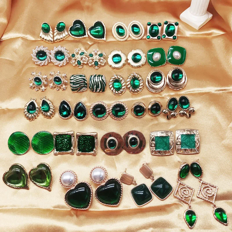 Green Styles Fashion Heart Oval Round Square Heart Wing Geometric Sweet Stud Earring Party Modern Female
