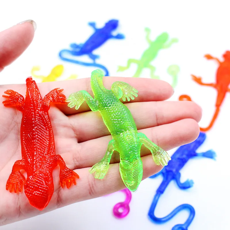 5Pcs Fun Nostalgic Toy Sticky Lizard Animal Retractable Sticky Rubber Lizard Children Funny Gadgets Random Color Wholesale