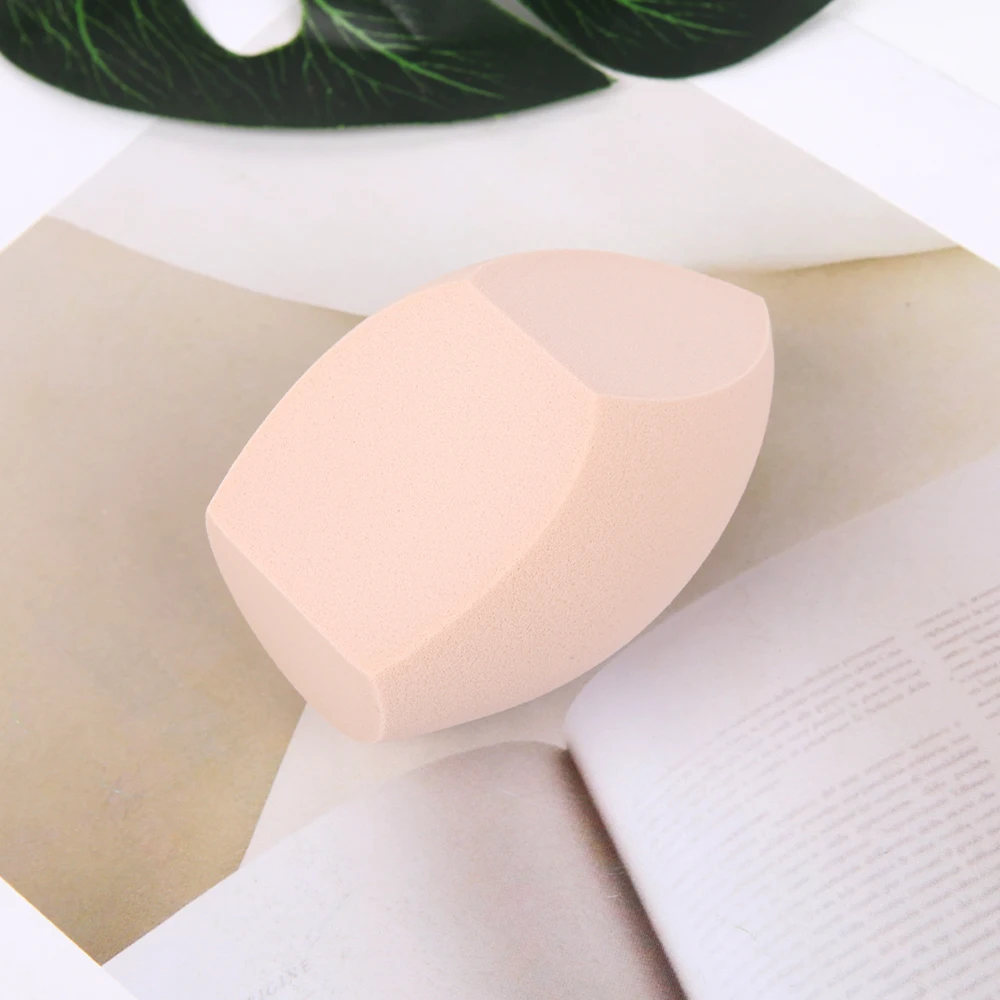 1pcs Big Makeup Sponge Smooth Concealer Foundation Powder Cosmetic Puff Bevel Wet Dry Dual Use Large Puff Make Up Beauty Tools