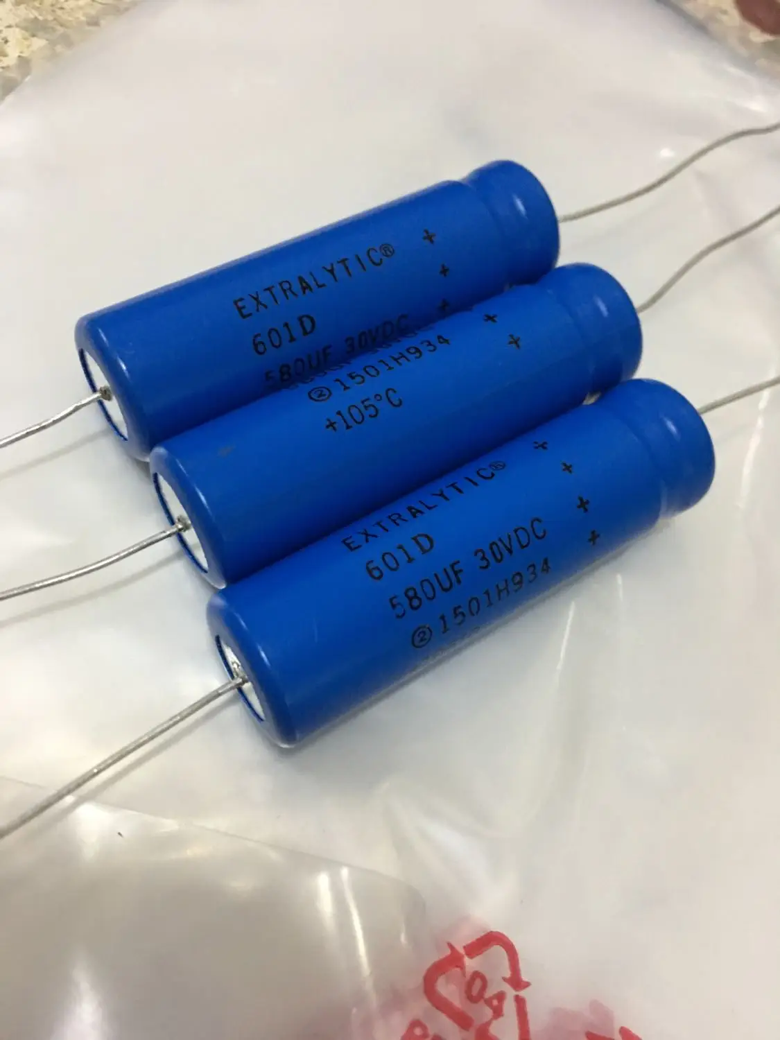 

4pcs/10pcs SPRAGUE 601D EXTRALYTIC 30V580UF axial electrolytic capacitor generation 35V470UF free shipping