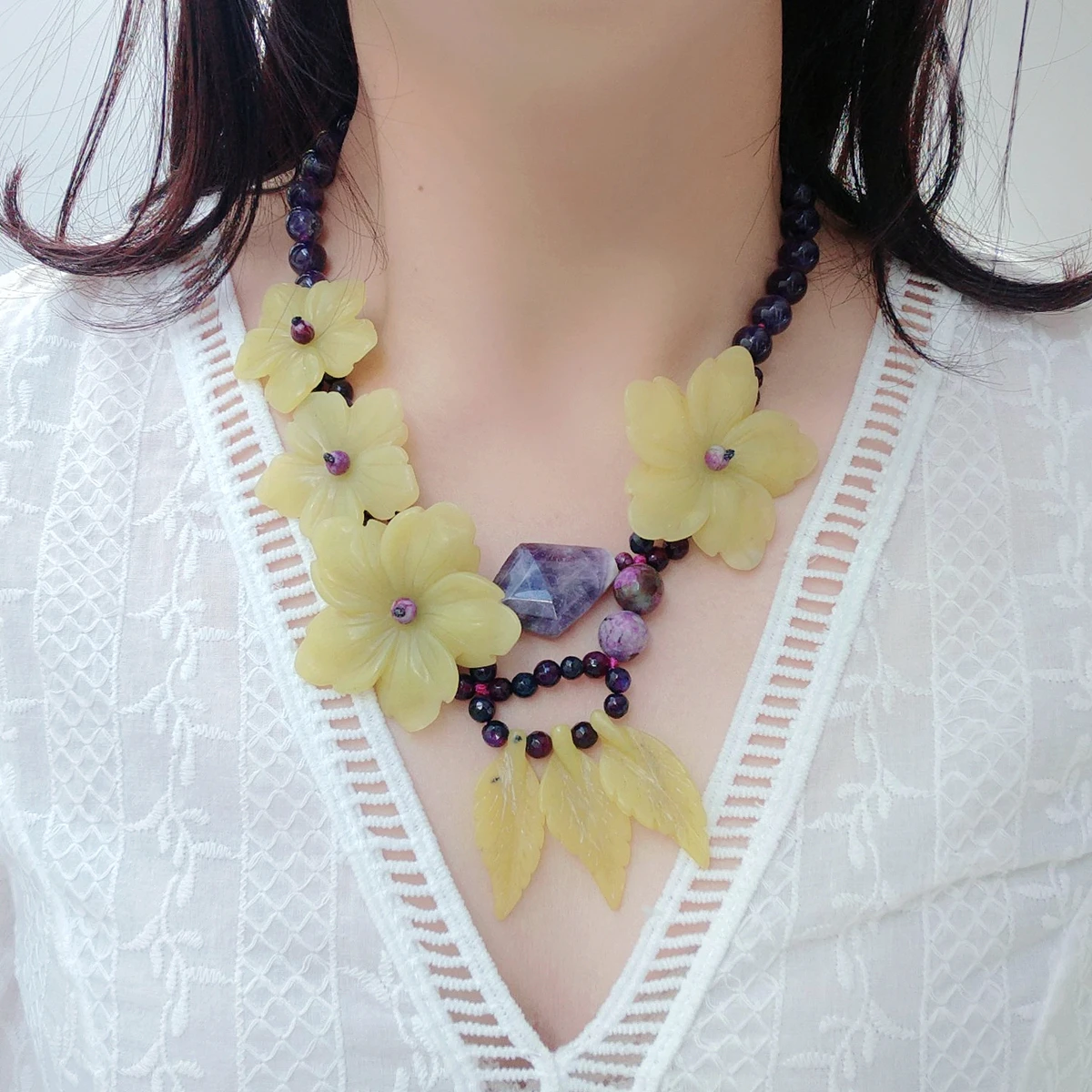 

Lii Ji Real Stone Purple Yellow Necklace Amethysts Lemon Jades Statement Necklace 52cm Women Jewelry Gift