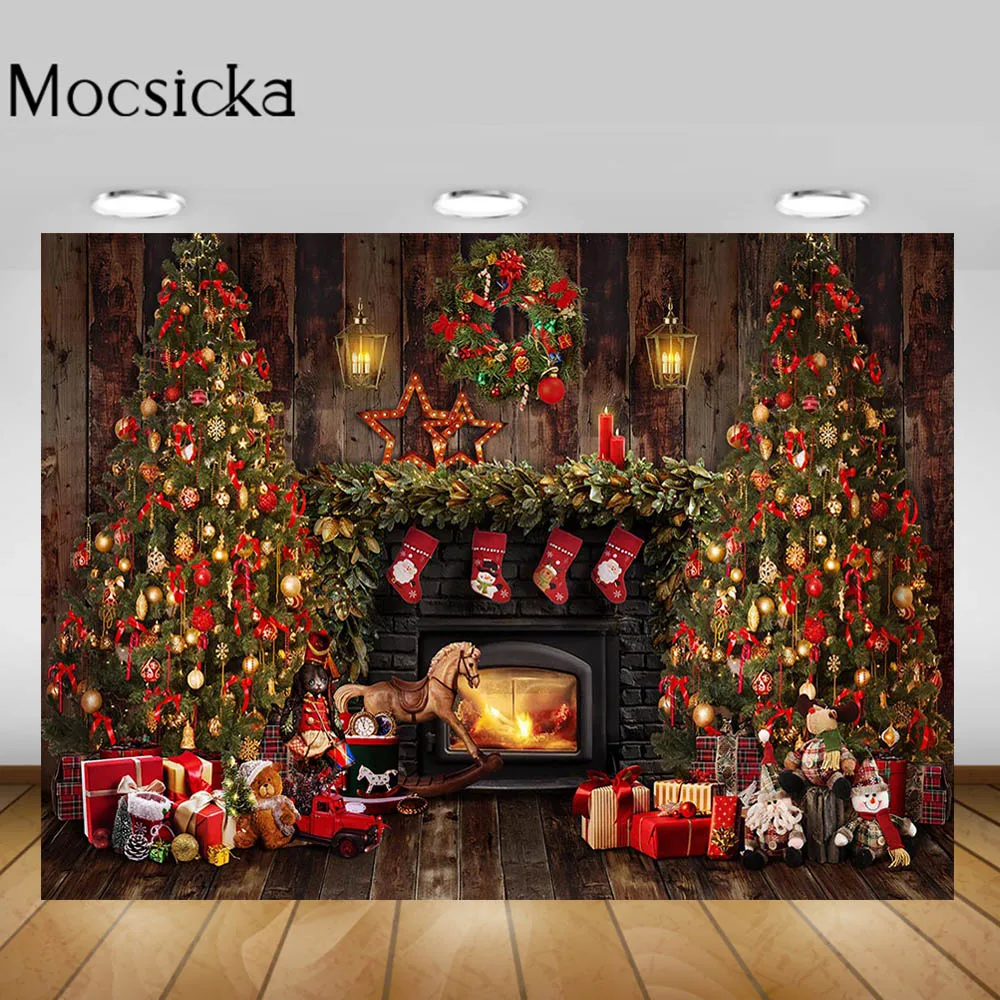 Mocsicka คริสต์มาสฉากหลังพื้นไม้อิฐผนัง Xmas Tree หน้าต่างเตาผิงภาพพื้นหลังเด็กถ่ายภาพบุคคลตุ๊กตาของเล่น