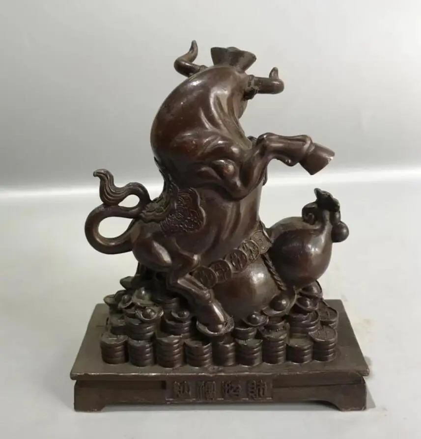 China brass recruit wealth blessing cow crafts statue