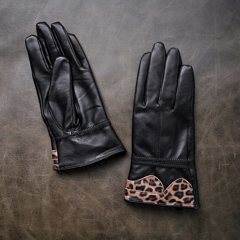 100% Genuine Leather gloves women fashion leopard sheep leather mittens winter plus velvet thick warm cycling driving gloves E79