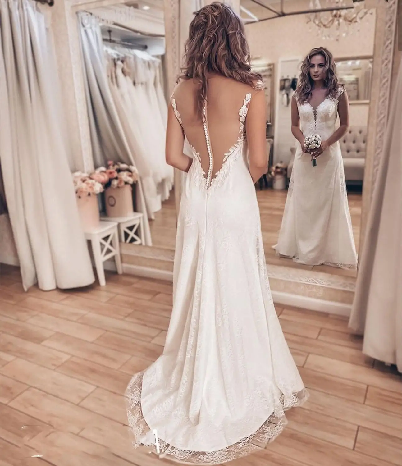 Mermaid Wedding Dress Sexy V-Neck Floor Length Sleeveless Bridal Gowns Court Train Elegant Backless For Women Brides Gorgeous