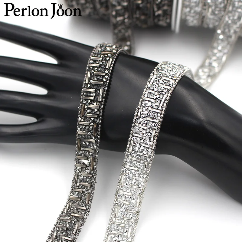 1 yard New 1.5cm Wide Gun Black gue Rhinestone Tape Hot Crystal Webbing Geometric Design Clothing Decoration Accessories TR057