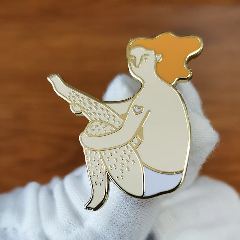 

Ginger Girl Brooch A wonderful gift for all fuzzy leg lovers