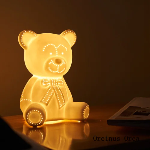 

Cartoon Creative Bear Table Lamp Bedroom Bedside Lamp in Children's Room Nordic Modern Simple Animal LED Ceramic Table Lamp