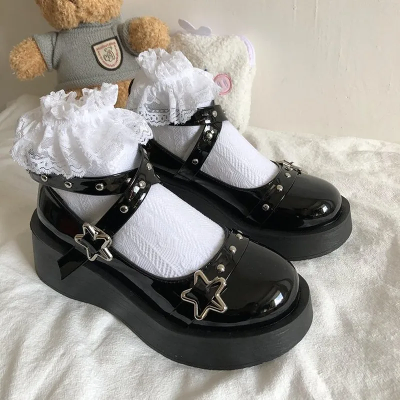 Lolita Shoes Star Buckle Mary Janes Shoes Women Cross-tied Platform Shoes Patent Leather Girls Shoes Rivet Casual Canvas Shoes