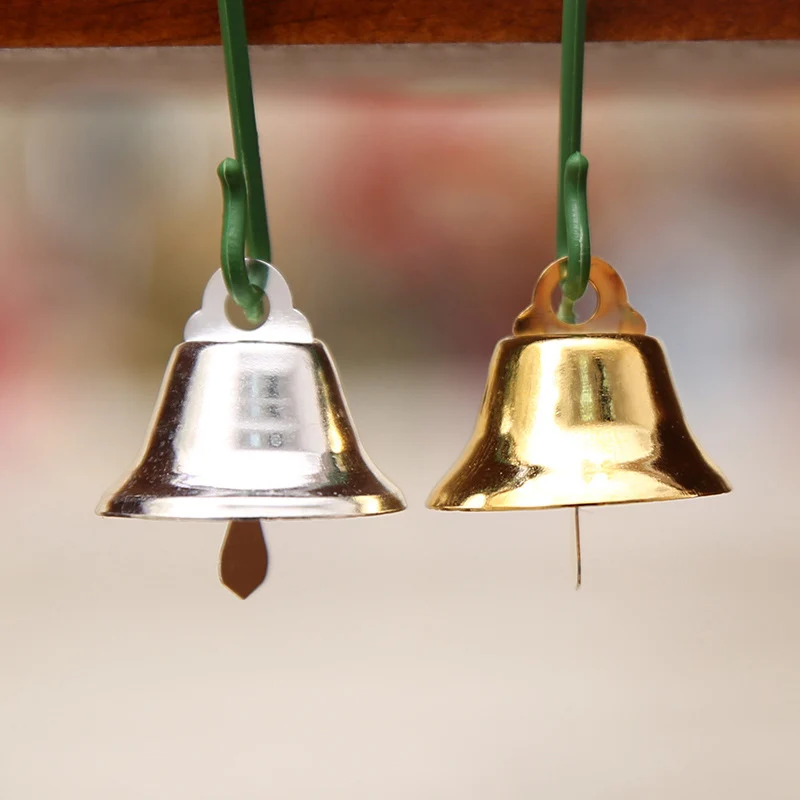 

(10pcs) Small Mini Jingle Bells Set Gold Silver Pet Hanging Ornaments for Wedding Christmas Crafts Metal Decoration Accessories
