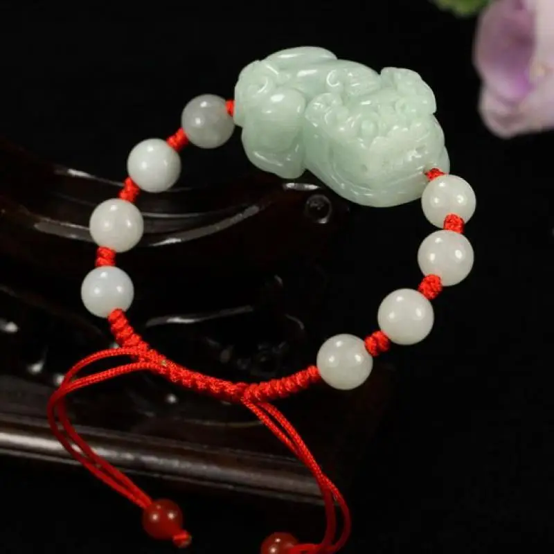 

Natural old pit jadeite A cargo light green wealthy mink Making Bracelet