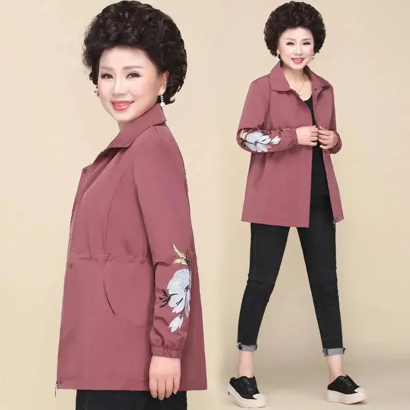 

Women's Windbreaker Mother Spring Jackets 2022 New 5XL Middle-Aged Embroidery Zipper Female Outerwear Autumn Trench Coat