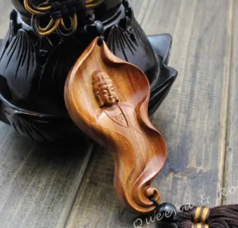 Chinese Knot Wood Carving Leaf Guan Kwan Yin Buddha Statue Car Pendant Amulet