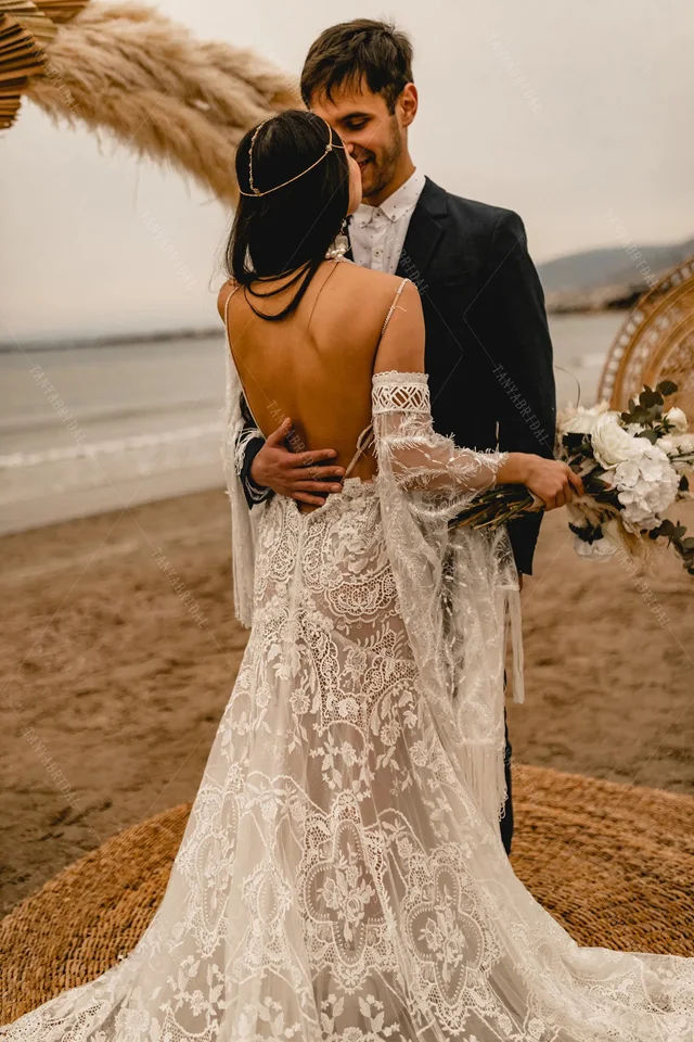 boho gypsy wedding dress Flare Sleeve Dresses A Line Lace Romantic Bridal Gowns Feather Lace Tassel Vestido De Noivas Chic DW588 Black & White Dresses Color:Pink White maxi dresses Modest This design is made