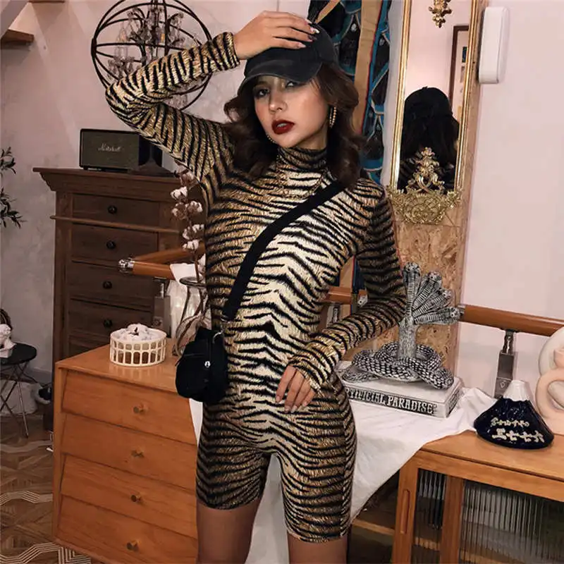 Moda jesień Leopard Playsuit dla kobiet seksowna długa, obcisła koszulka z golfem Playsuits główna ulica w paski