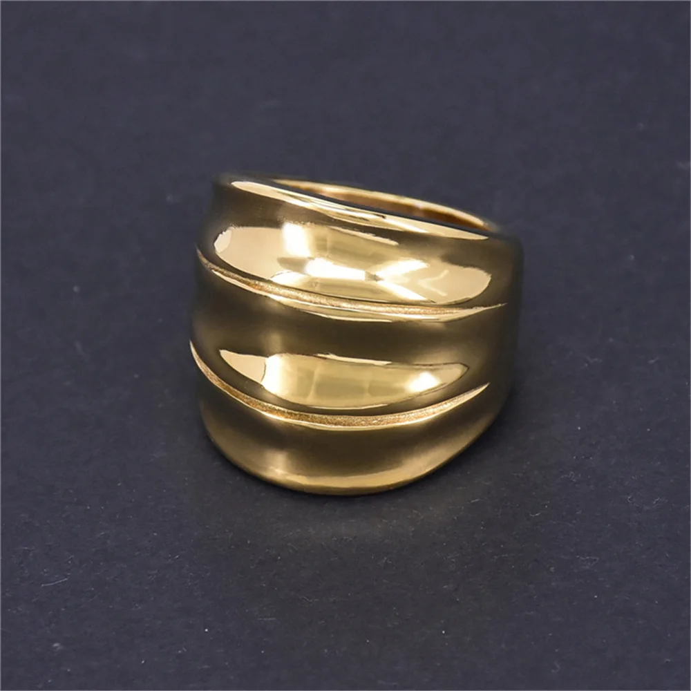 2021 New Fashion Big Round Ring Female Gold Color Stainless Steel Large Cocktail Rings For Women Party Jewelry High Quality