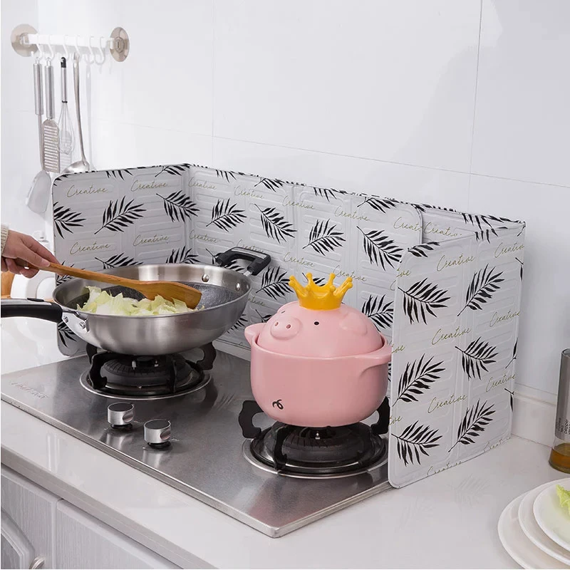 Kitchen oil splash baffle partition plate oil splash aluminum foil plate gas stove cooking frying pan kitchen accesso