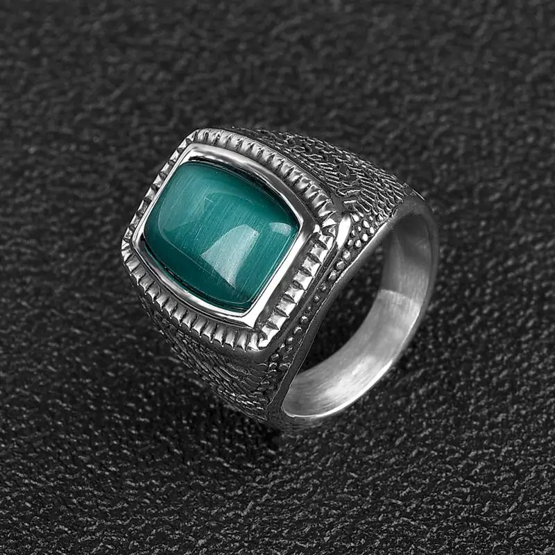 2021 New Fashion Men Ring Green Stone Stainless Steel Charm Punk Hiphop Finger Rings Male Charm Jewelry Accessories Wholesale