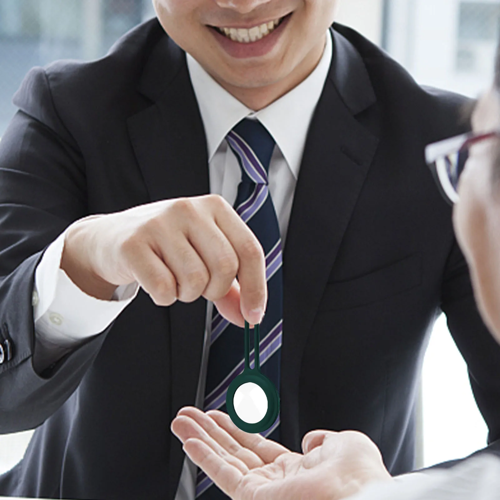 Силиконовый чехол для переноски чехол защитный чехол из поликарбоната для Apple Airtags Bluetooth Беспроводной защитник трекера оболочка для Airtags аксессуары