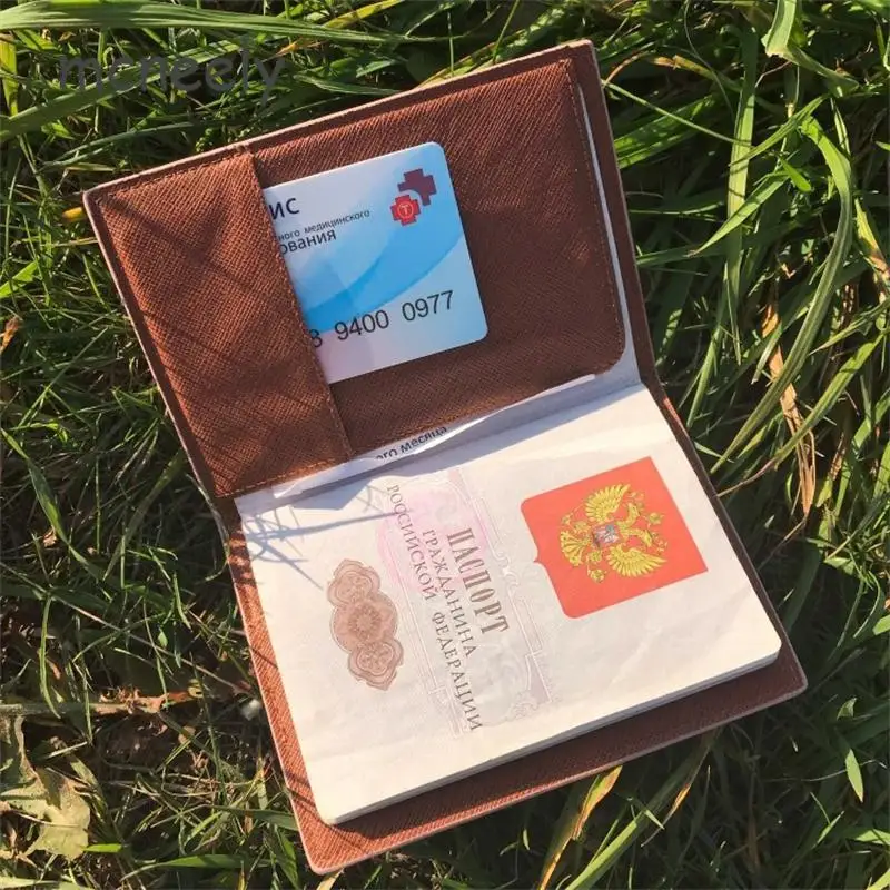 Travel Around The World Series Passport Cover Leather Bank Credit Card Case Ticket Folder Men and Women Passport Holder 1PC