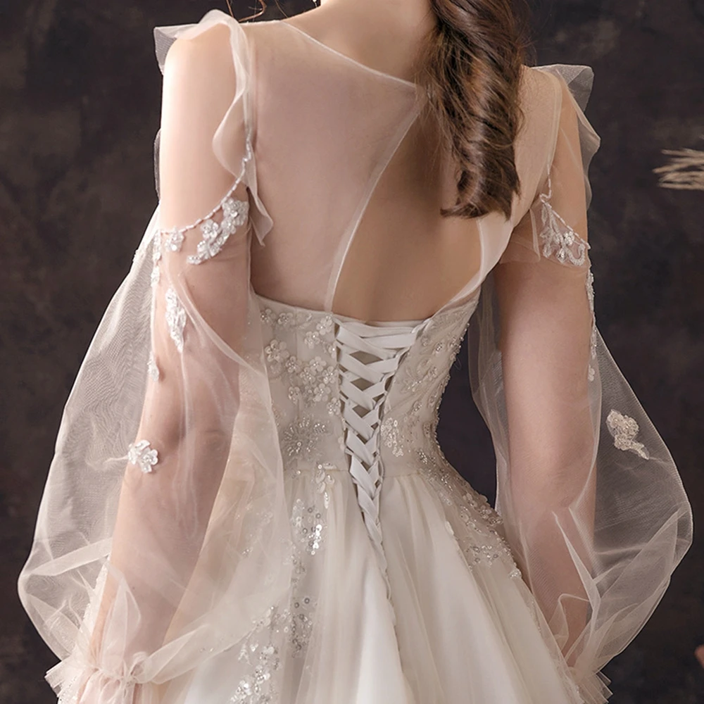 Robe de mariée trapèze en Tulle, avec traîne, manches longues, perles