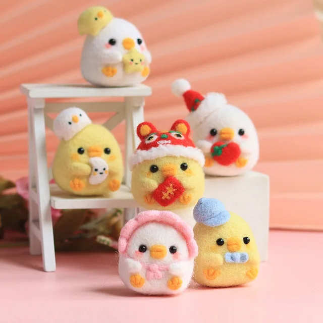 Wool Felt Poke Needle Diy Material Package Cartoon Duck Doll Handmade Plush Doll Non-finished Products